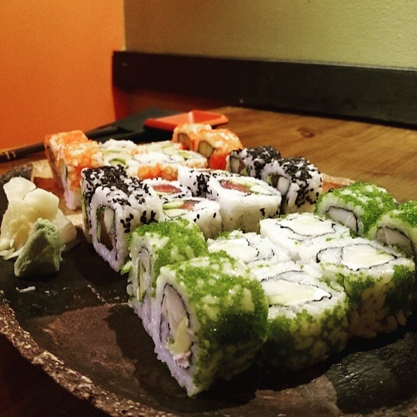 6/29/2015 tarihinde Kynoto Sushi Barziyaretçi tarafından Kynoto Sushi Bar'de çekilen fotoğraf