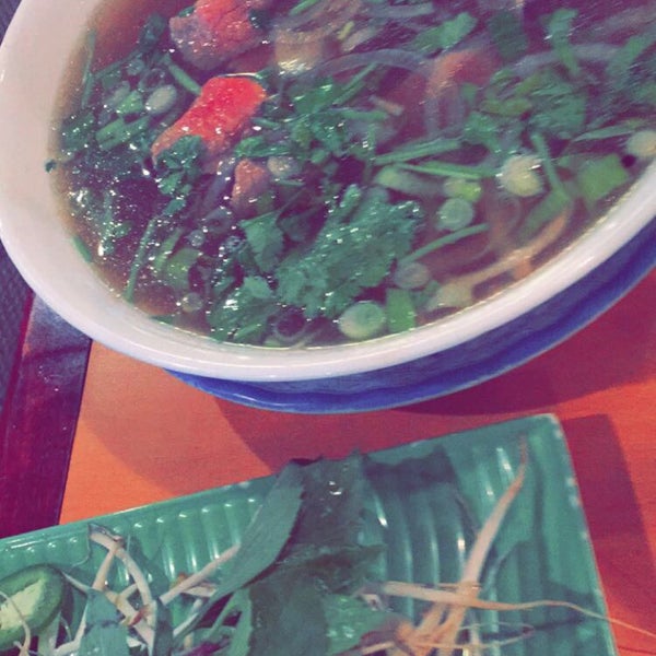 Loved the pho and fresh rolls! Will be back! So quick and delicious.
