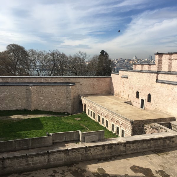 3/31/2018 tarihinde Pariya A.ziyaretçi tarafından Topkapı Sarayı Müzesi'de çekilen fotoğraf