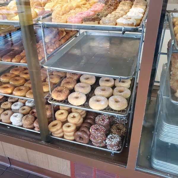 Baker Ben's Donuts 8 tips de 214 visitantes