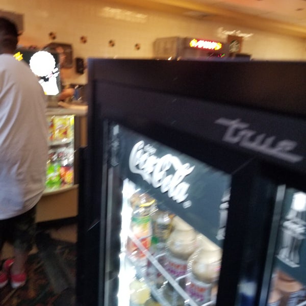 Fotos em Regal UA Olympus Pointe 520 N. Sunrise Avenue