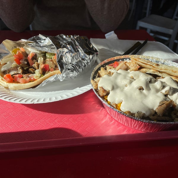 Photo taken at The Halal Guys by Fateme N. on 2/5/2022
