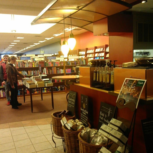 Chapters St. Vital Centre Vinnipeg, MB