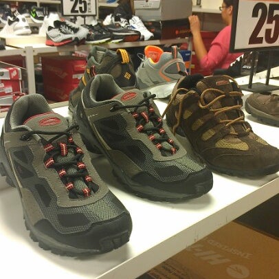 Shoe warehouse st best sale vital