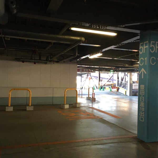 Photos A アピタ 長久手店 立体駐車場 62 Visiteurs Photos A アピタ 長久手店 立体駐車場 62 Visiteurs