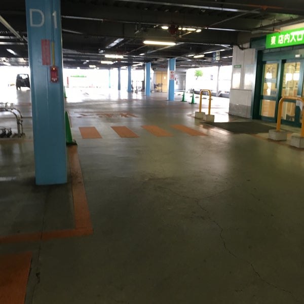 Photos A アピタ 長久手店 立体駐車場 62 Visiteurs Photos A アピタ 長久手店 立体駐車場 62 Visiteurs