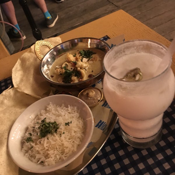 Foto diambil di Bombay Cafe oleh Kseniia B. pada 8/10/2018