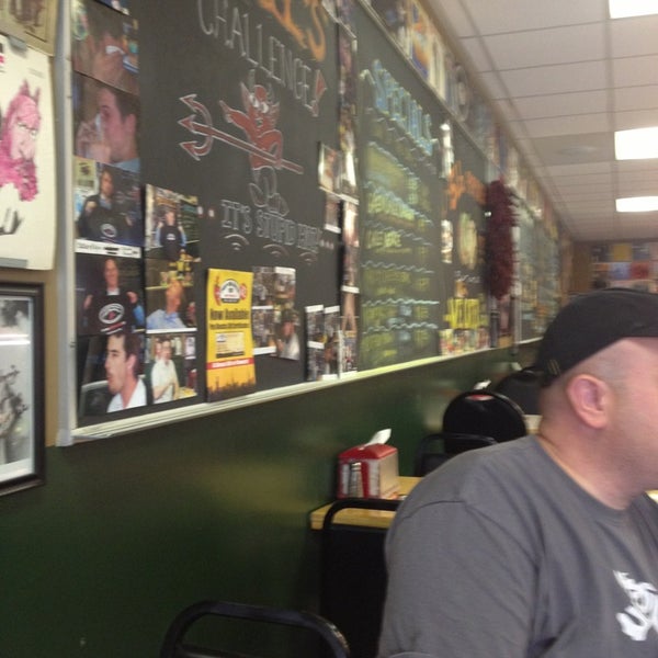 4/6/2013にMisty M.がPop On Over Cafeで撮った写真