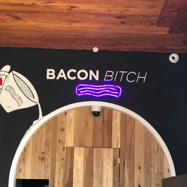 Foto scattata a BaconBitch da Ed C. il 3/13/2018
