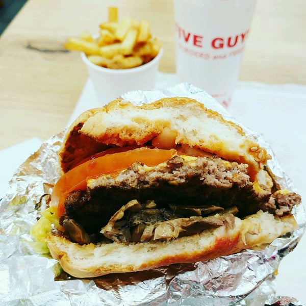 Photo taken at Five Guys by Wai Min on 1/3/2017