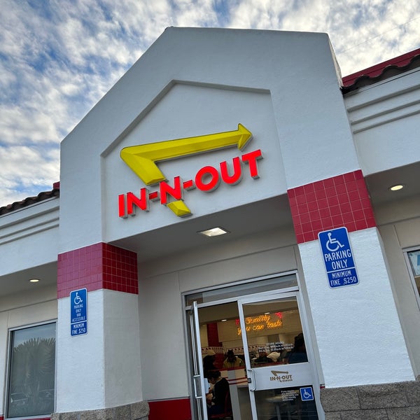 In-N-Out Burger - Fast Food Restaurant in National City