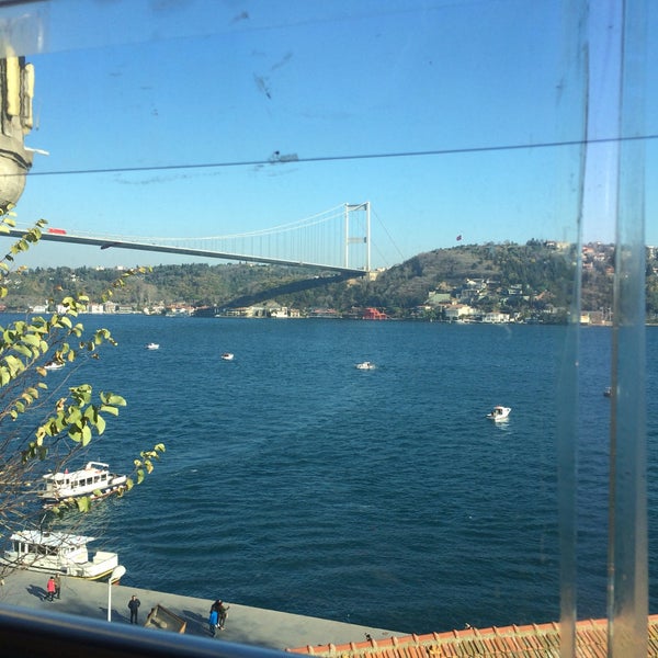 รูปภาพถ่ายที่ Seyir Terrace โดย Ömer I. เมื่อ 12/11/2016