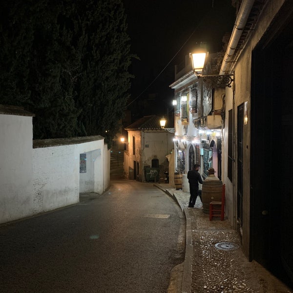 Foto diambil di Granada oleh Mike R. pada 10/31/2022