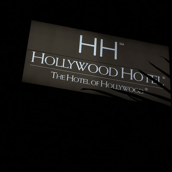 2/11/2016にNik01aiがHollywood Hotel ®で撮った写真
