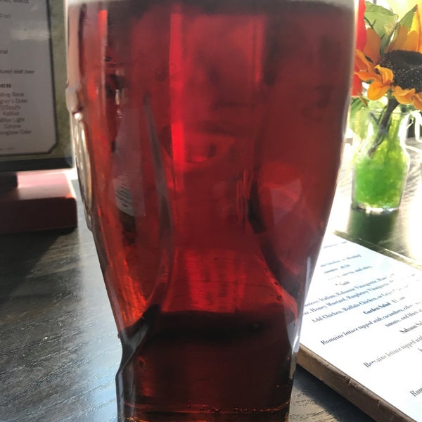 McKinnon's Irish Pub (Now Closed) Downtown Hartford 114 Asylum St