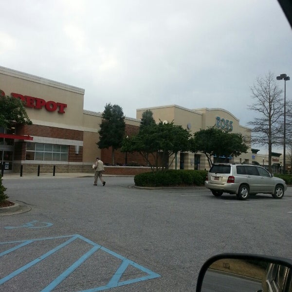 Tiger Town Shopping Center Opelika, AL