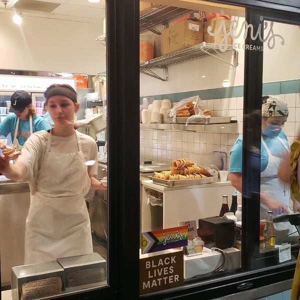 Photos at Jeni’s Splendid Ice Creams Ice Cream Shop in PonceyHighland