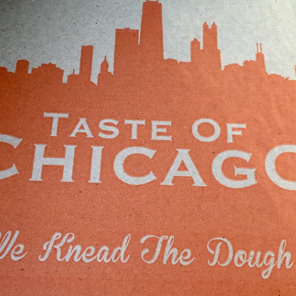 1/30/2016 tarihinde Dennis R.ziyaretçi tarafından Taste of Chicago'de çekilen fotoğraf