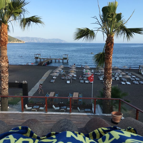 6/27/2017 tarihinde Cem Okan U.ziyaretçi tarafından Ekincik Beach Hotel'de çekilen fotoğraf