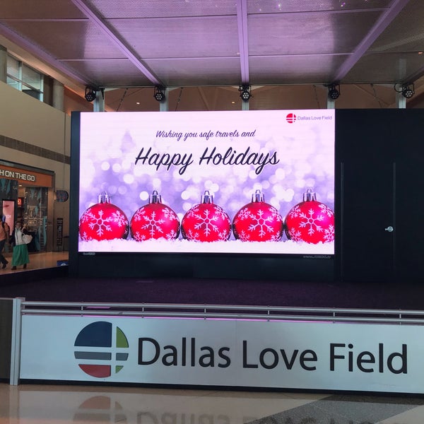 Foto tirada no(a) Dallas Love Field (DAL) por Jim W. em 12/15/2018