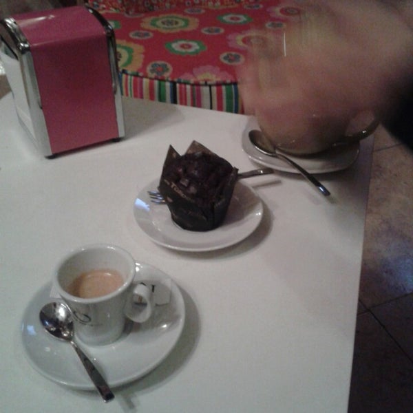 1/30/2014 tarihinde daniziyaretçi tarafından El Café De Las Maravillas'de çekilen fotoğraf