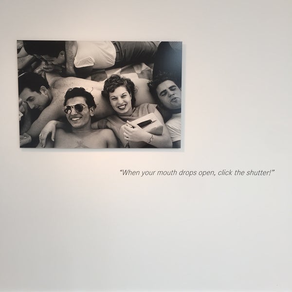 9/21/2015에 YC님이 Leica Store and Gallery Los Angeles에서 찍은 사진