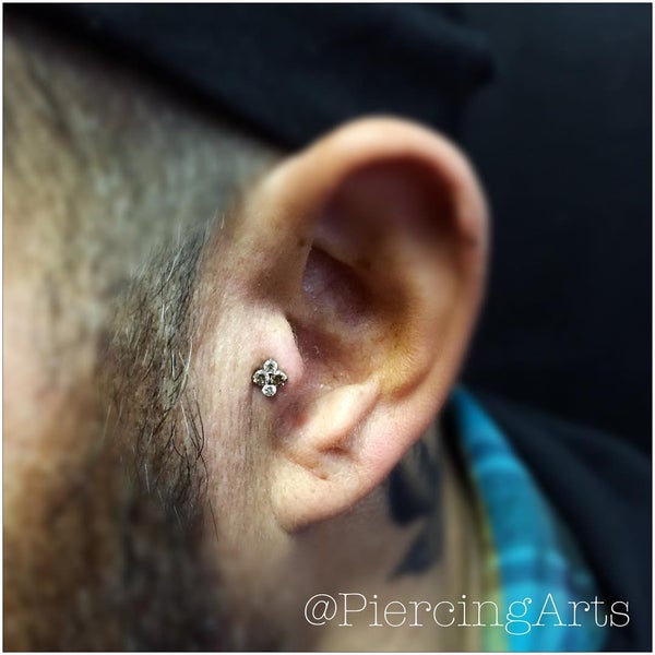 Photo taken at Pain Family Studio Tattoo &amp; Piercing by Gonzalo P. on 8/3/2015