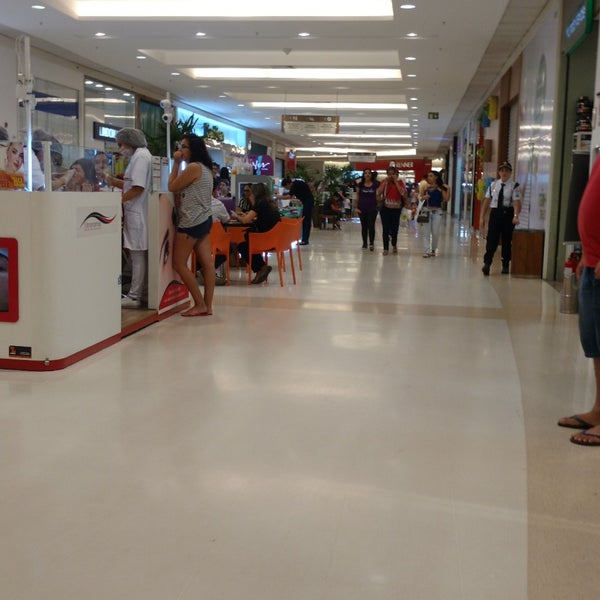 Photo taken at North Shopping Jóquei by Jorge C. on 3/16/2018
