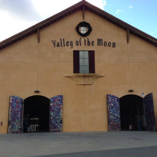 Photo taken at Valley of the Moon Winery by Sung P. on 12/6/2012