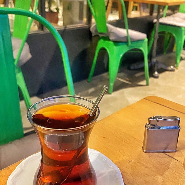 Foto tomada en The Way Coffee &amp; Kitchen  por Şevket Y. el 9/5/2020