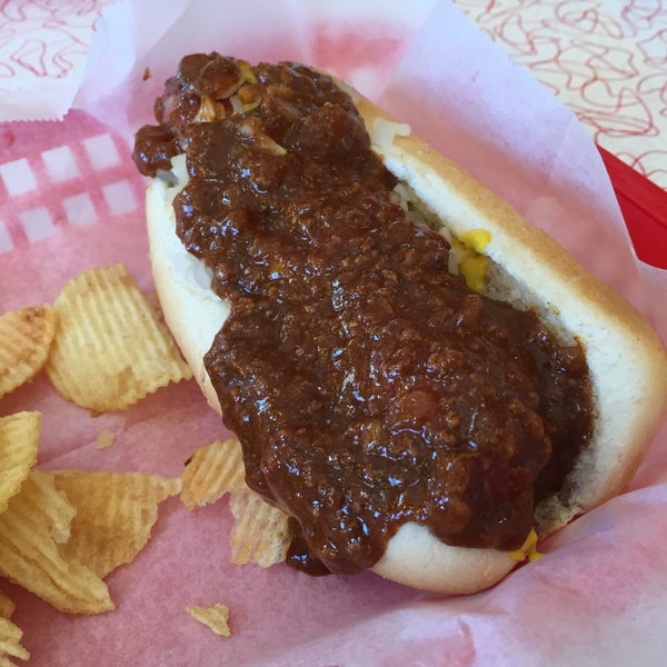 Photo taken at Ben&#39;s Chili Bowl by Mary P. on 4/1/2016