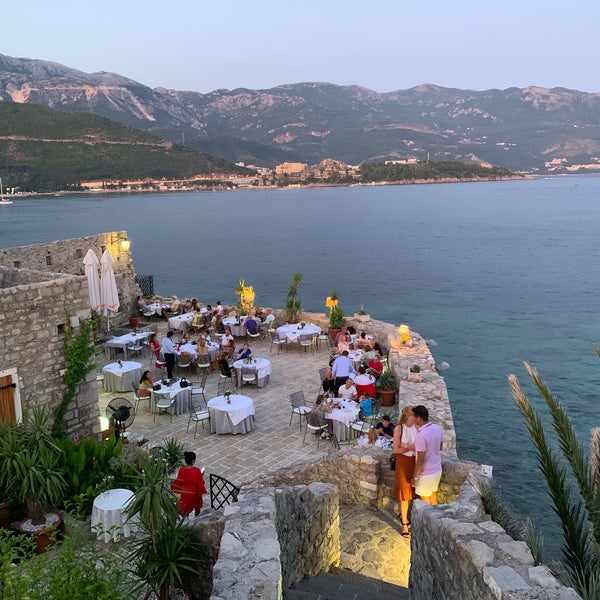 Foto tirada no(a) Citadela Lounge &amp; Restaurant por Tino M. em 8/5/2019