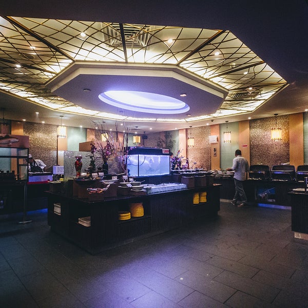 Neway Karaoke Box Subang Jaya'da Karaoke Barı