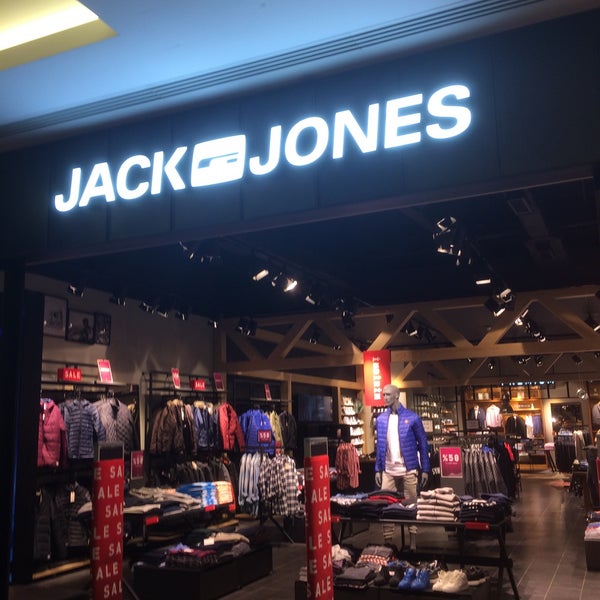 Jack & Jones Forum İstanbul - Kocatepe - 99 visitors