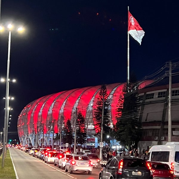 Photo taken at Beira-Rio Stadium by Fernando J. on 11/5/2022