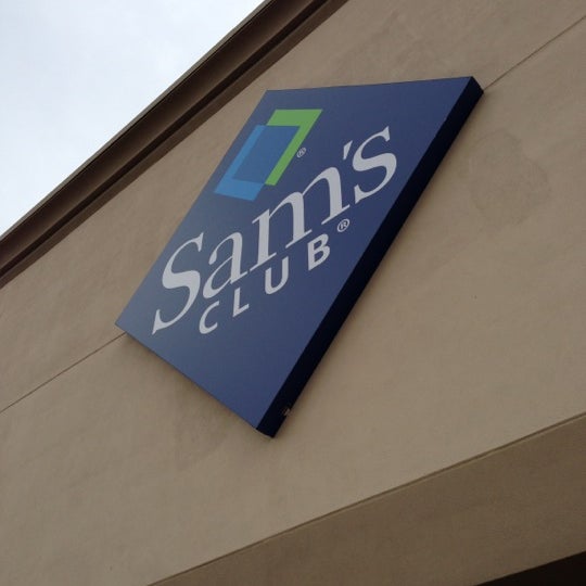 Sam's Club Roanoke'de İndirimli Depo Mağazası