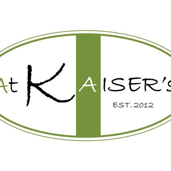 Photo prise au At Kaiser&#39;s - The Austrian Gasthaus par Mr. T. le8/26/2013