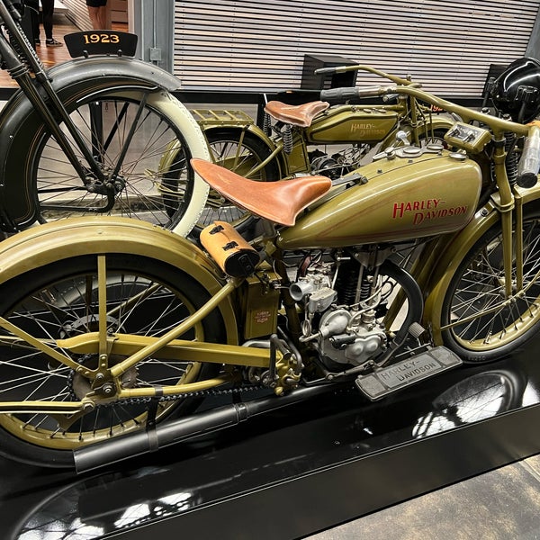 Das Foto wurde bei Harley-Davidson Museum von Hubert am 9/8/2022 aufgenommen