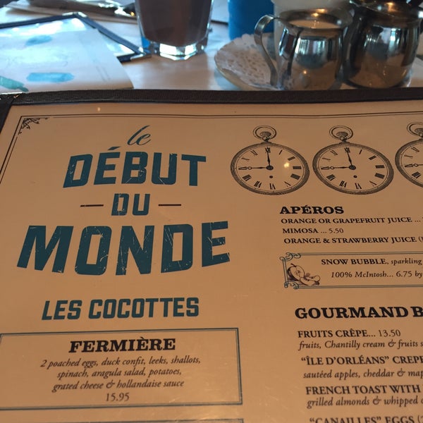 Foto tirada no(a) Le Café du Monde por Reegook H. em 6/24/2015