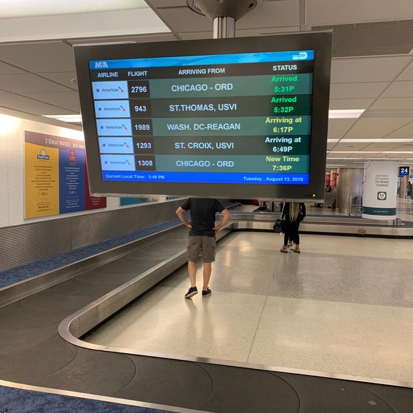 Baggage Claim 2124 Baggage Claim in Miami International Airport