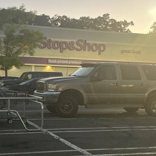 Super Stop And Shop Methuen Ma Super Stop & Shop - North End - 4531 Main St