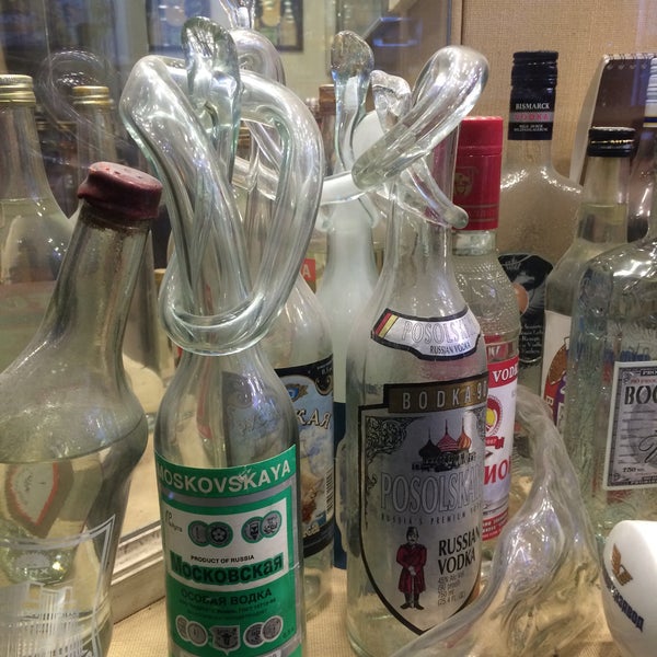 Photo prise au Russian Vodka Museum par 👑Elena P. le2/23/2015