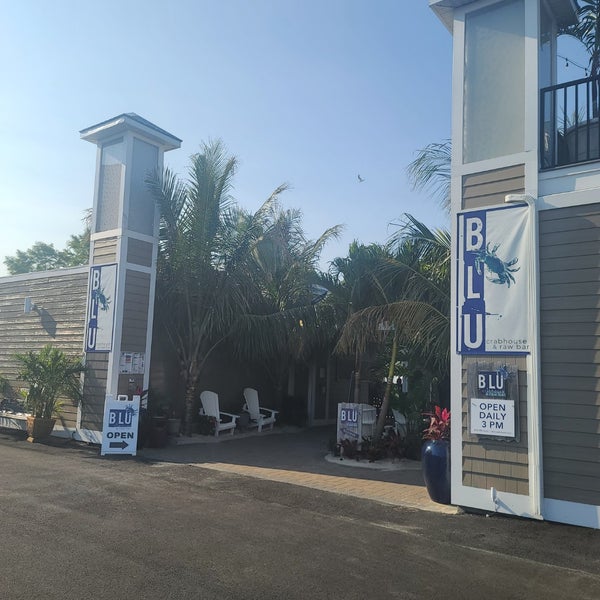 Blu Crab House and Raw Bar 2305 Philadelphia Ave