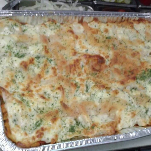 The 3 cheese baked mostaccioli on their catering menu is delicious!