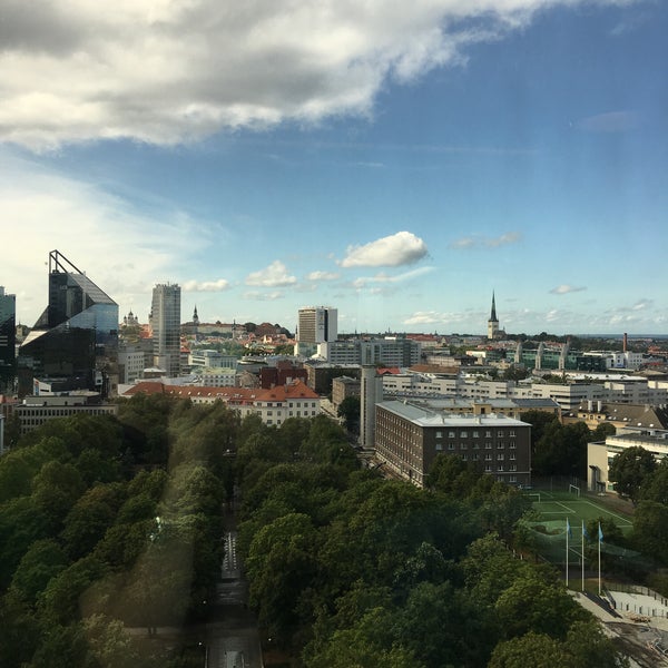 Foto scattata a Hilton Tallinn Park da Hannu H. il 8/19/2018