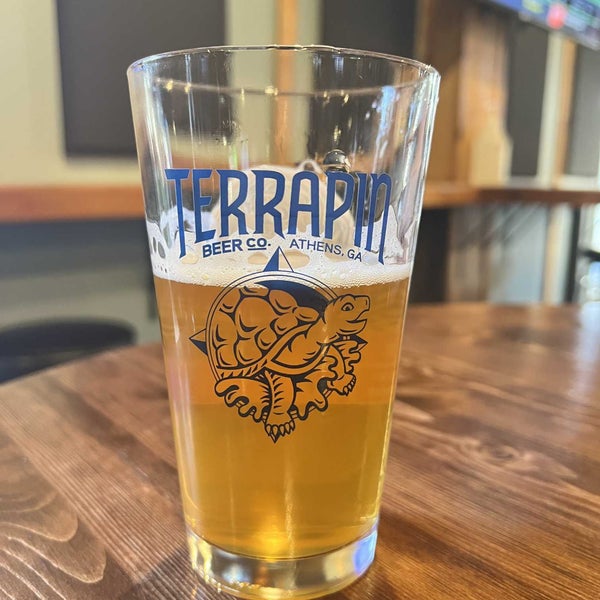 Photo taken at Terrapin Beer Co. by Tony O. on 9/29/2022