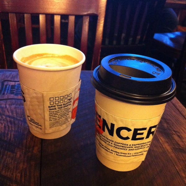 4/21/2013にDianna W.がSpencer&#39;s Coffeeで撮った写真