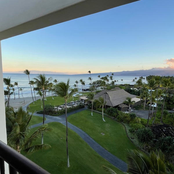 Foto tirada no(a) Mauna Lani, Auberge Resorts Collection por Philip C. em 10/21/2021