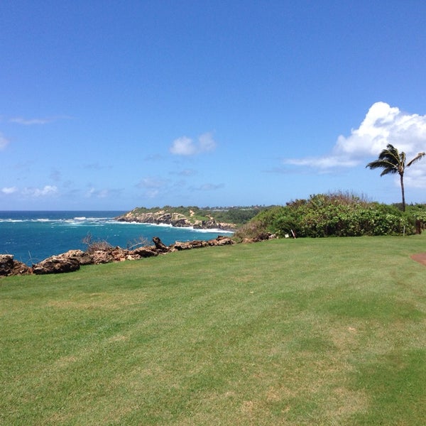 Das Foto wurde bei Poipu Bay Golf Course von Philip C. am 5/28/2014 aufgenommen