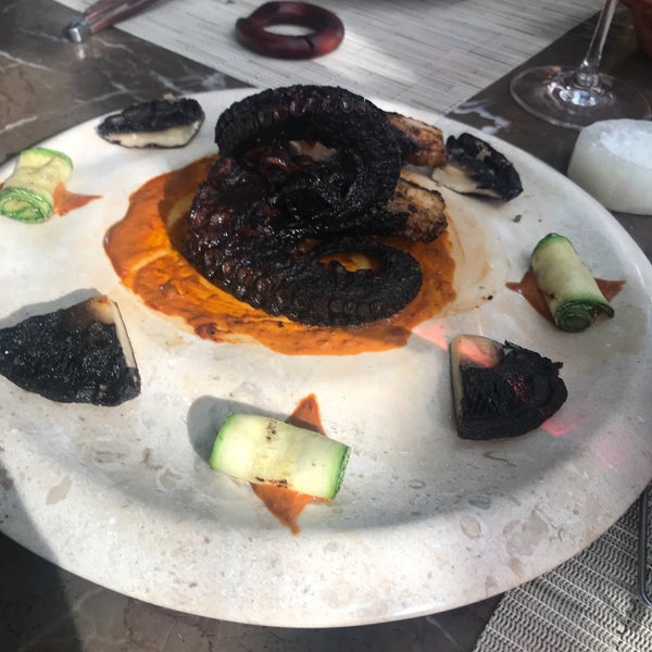 Foto diambil di Carnívoro, Asador Orgánico Mexicano oleh Sharoon N. pada 11/22/2017